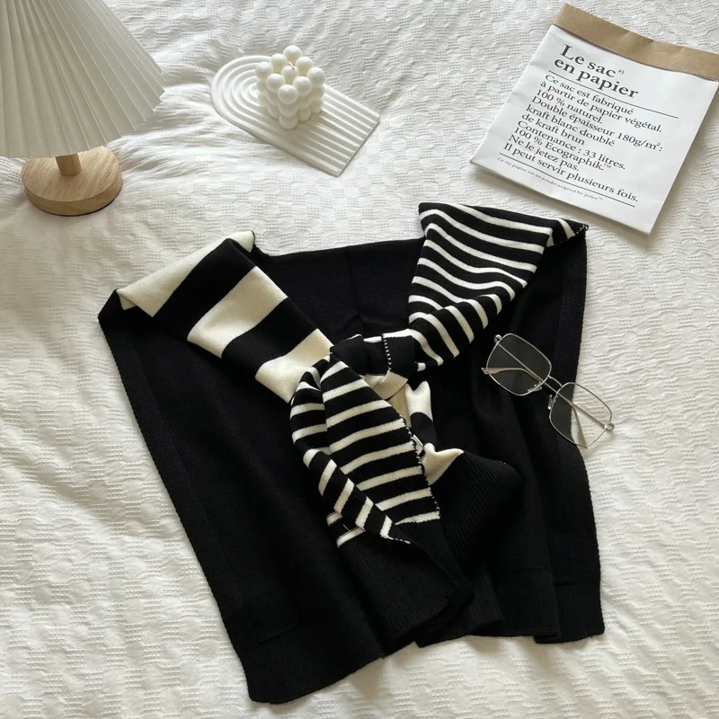 Match Black and White Knitted  - Women'S Fashion Website ulasan dan harga