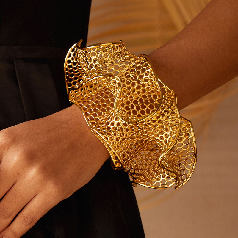 IVOG Petals Design Gold Color  - Women'S Fashion Website ulasan dan harga