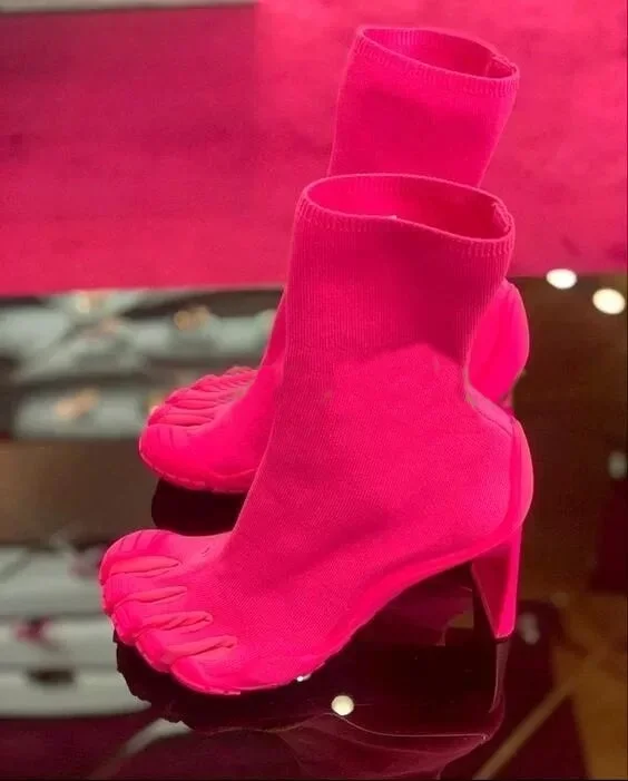 Five Finger Toe Fashion Novel  - Women'S Fashion Socks ulasan dan harga